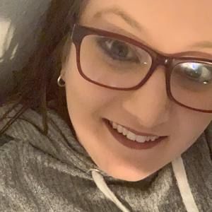 Meet your Posher, Carissa